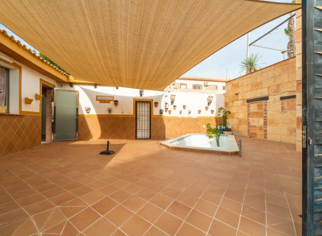 Herverkoop - Commercieel - Torrevieja - Los Altos