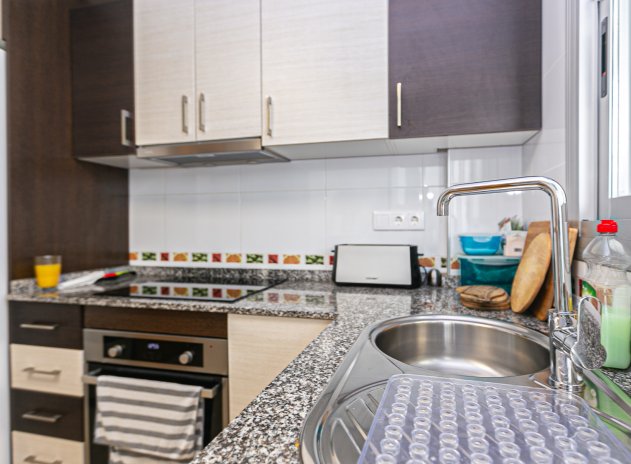 Reventa - Casa adosada - Guardamar del Segura