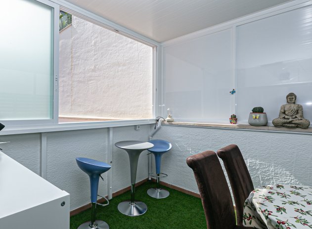 Reventa - Casa adosada - Guardamar del Segura