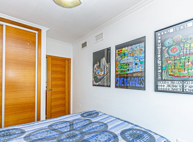 Reventa - Casa adosada - Guardamar del Segura