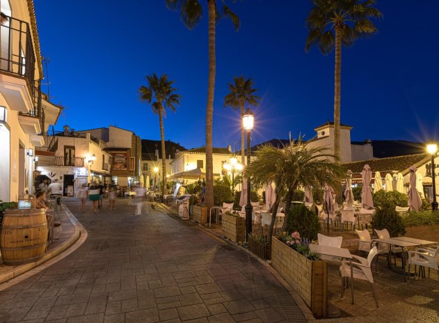 New Build - Apartment / Flat * - Benahavís - pueblo