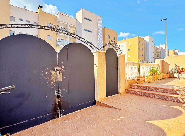 Herverkoop - Rijwoning - Orihuela Costa - Villamartín