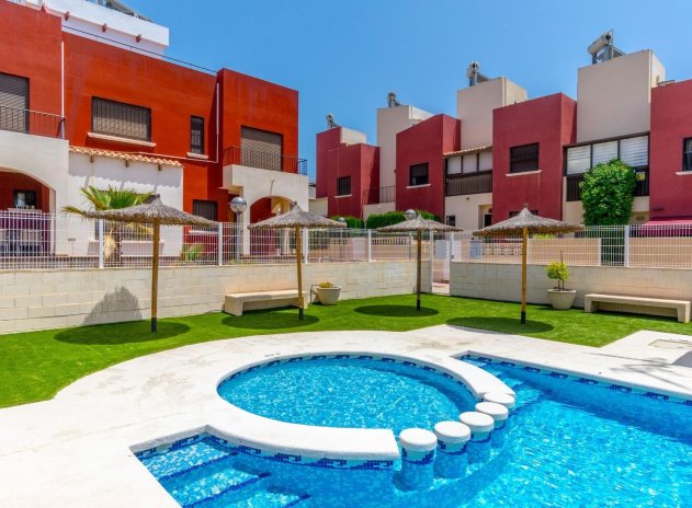 Herverkoop - Rijwoning - Torrevieja - Aguas Nuevas