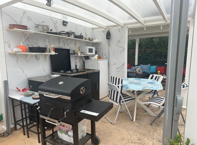 Herverkoop - Villa - Hondón de las Nieves - Costa Blanca