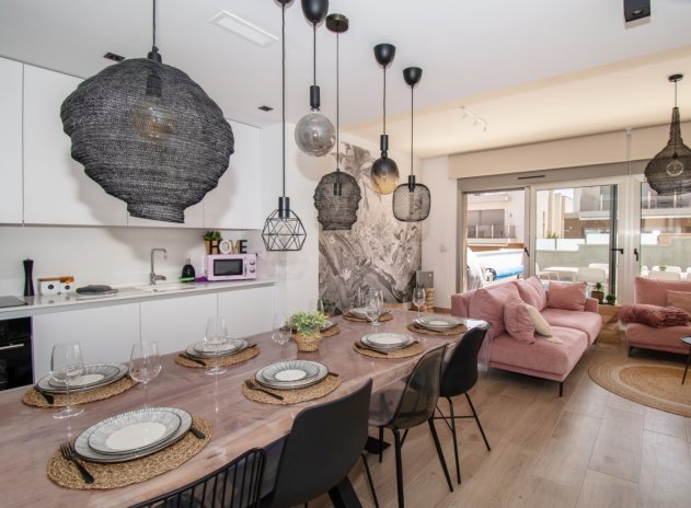 Herverkoop - Villa - Orihuela - Villamartin