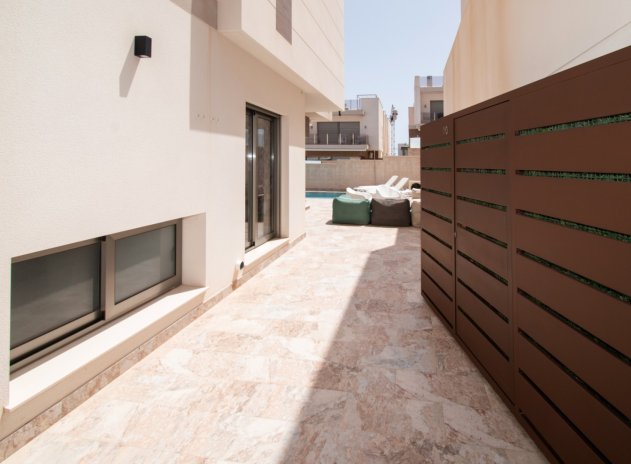 Herverkoop - Villa - Orihuela - Villamartin