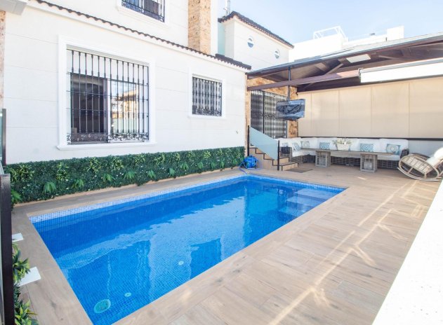 Herverkoop - Rijwoning - Orihuela Costa - La Zenia