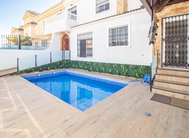 Herverkoop - Rijwoning - Orihuela Costa - La Zenia