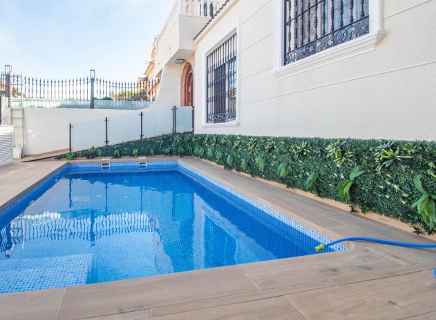 Herverkoop - Rijwoning - Orihuela Costa - La Zenia