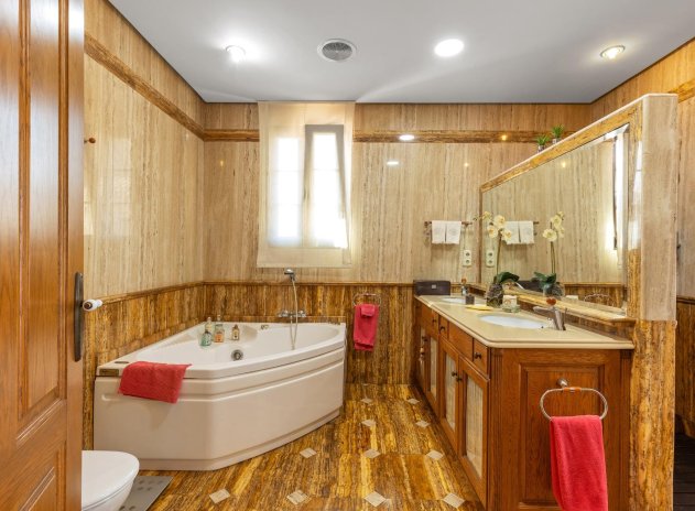 Herverkoop - Villa - Torrevieja - La veleta