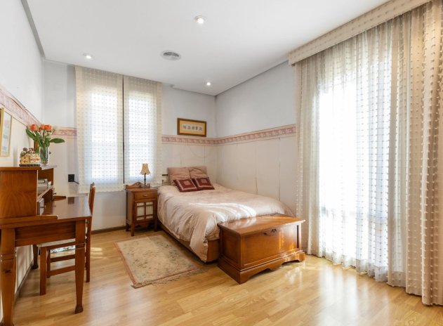 Herverkoop - Villa - Torrevieja - La veleta