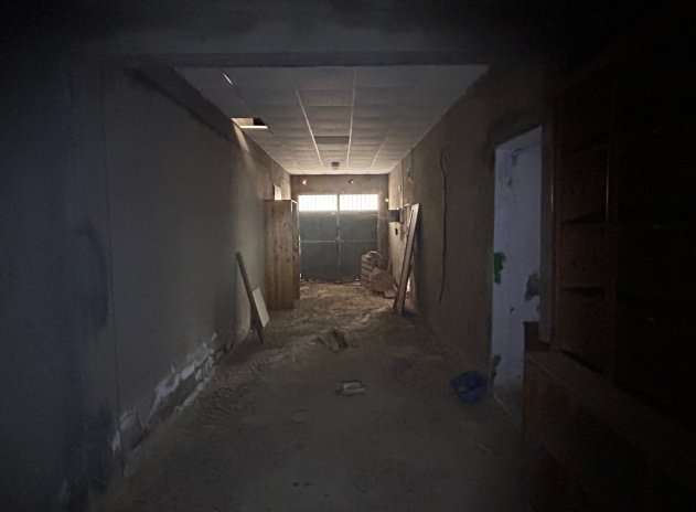 Herverkoop - Rijwoning - Jacarilla