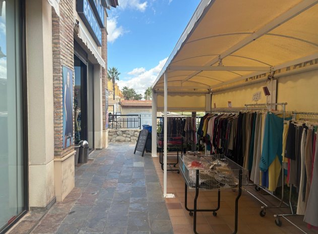 Herverkoop - Commercieel - Algorfa - La Finca Golf