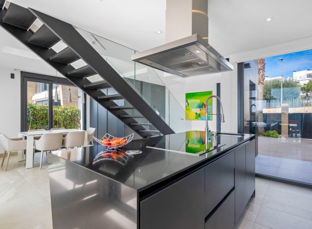 Herverkoop - Villa - Orihuela Costa - Los Dolses