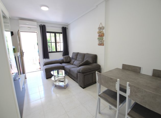 Resale - Apartment / Flat * - Punta Prima - Punta Prima *