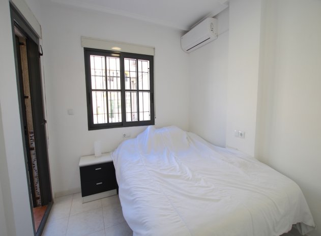 Resale - Apartment / Flat * - Punta Prima - Punta Prima *