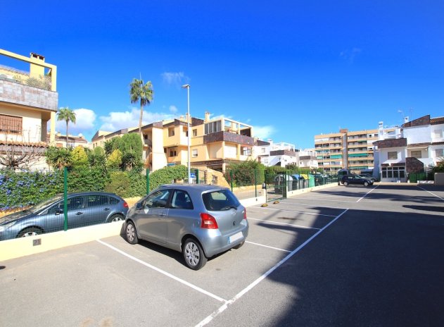 Resale - Apartment / Flat * - Punta Prima - Punta Prima *