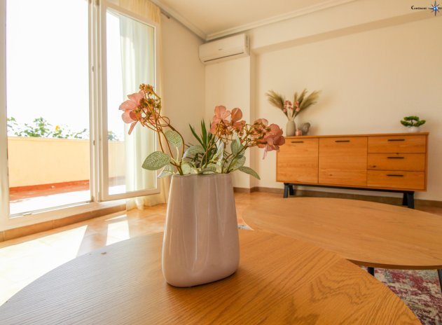 Reventa - Apartamento / Piso - Punta Prima