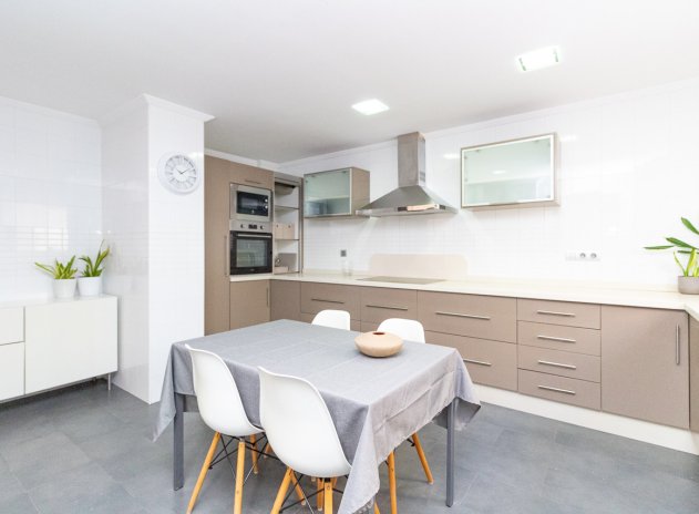 Wiederverkauf - Wohnung - Torrevieja