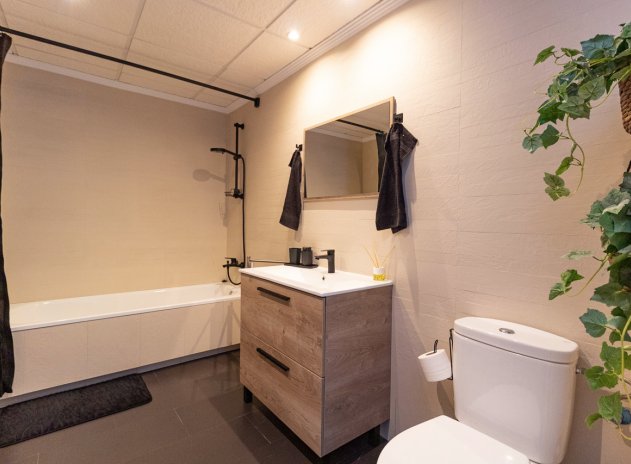 Wiederverkauf - Wohnung - Torrevieja