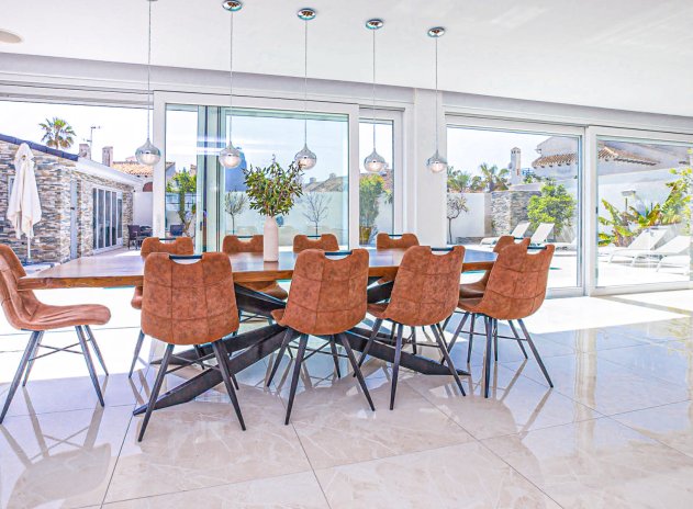 Herverkoop - Villa - La Zenia