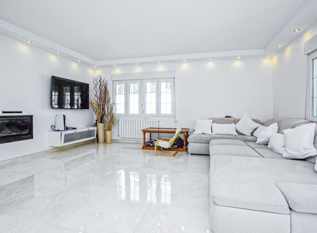 Herverkoop - Villa - La Zenia