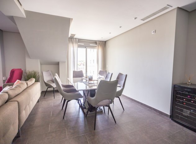 Wiederverkauf - Wohnung - Villamartin - Villamartín