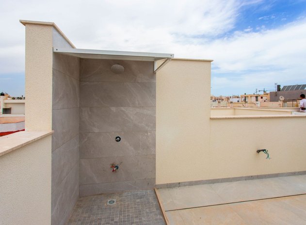 Resale - Apartment / Flat * - Torrevieja - Torrevieja *