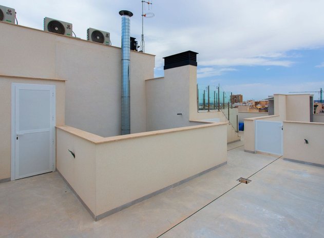 Resale - Apartment / Flat * - Torrevieja - Torrevieja *