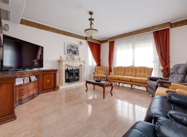 Revente - Villa - Orihuela Costa