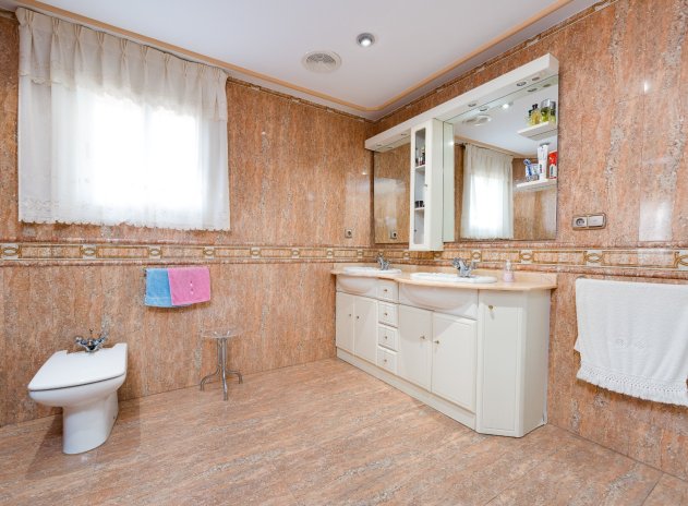 Revente - Villa - Orihuela Costa