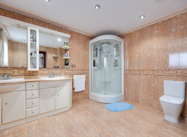 Revente - Villa - Orihuela Costa