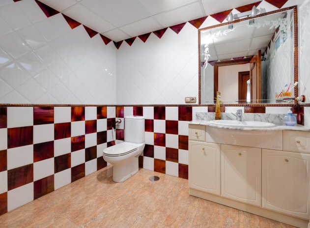 Revente - Villa - Orihuela Costa