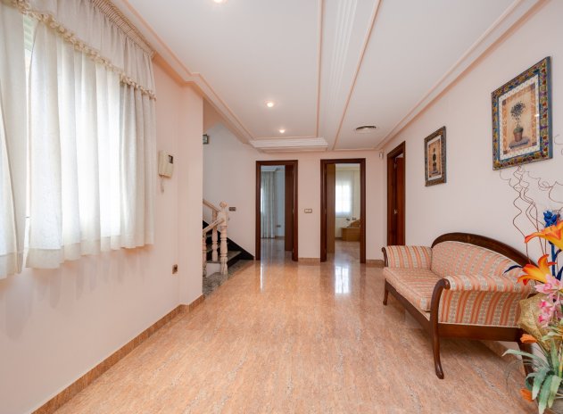 Revente - Villa - Orihuela Costa