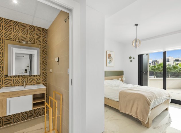 Resale - Apartment / Flat * - Orihuela Costa - Orihuela Costa *