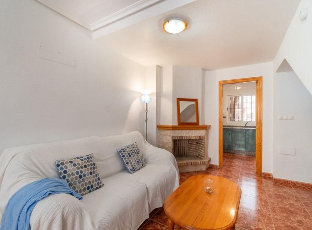 Resale - Apartment / Flat * - Orihuela Costa - Playa Flamenca *