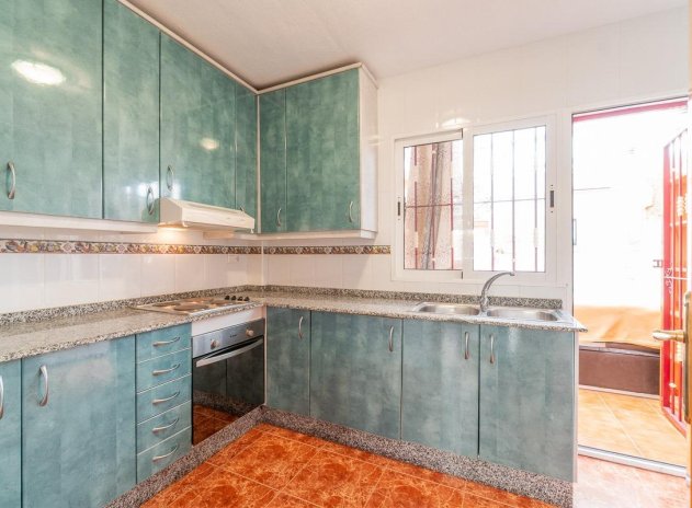 Resale - Apartment / Flat * - Orihuela Costa - Playa Flamenca *