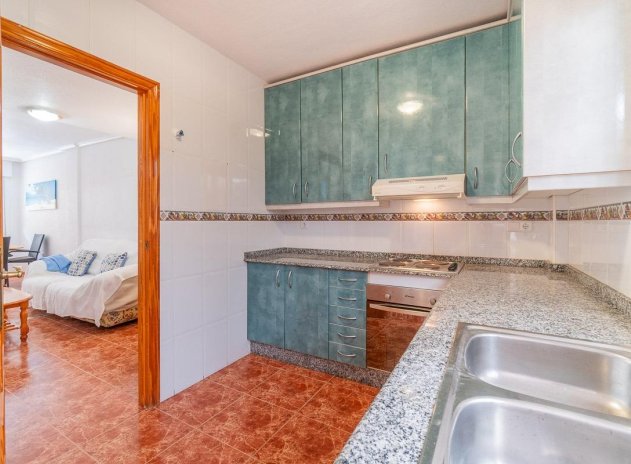Resale - Apartment / Flat * - Orihuela Costa - Playa Flamenca *