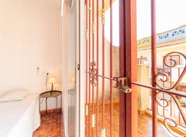 Resale - Apartment / Flat * - Orihuela Costa - Playa Flamenca *