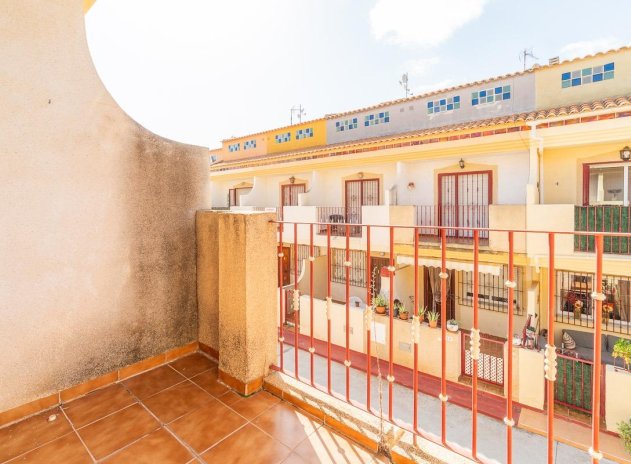 Resale - Apartment / Flat * - Orihuela Costa - Playa Flamenca *