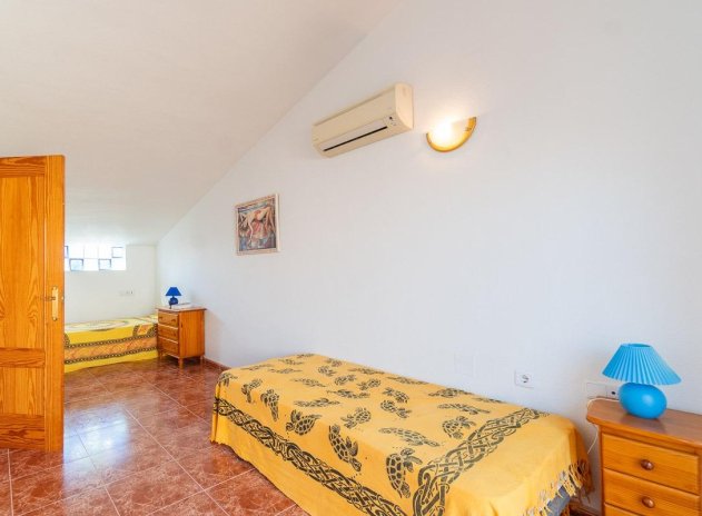 Resale - Apartment / Flat * - Orihuela Costa - Playa Flamenca *