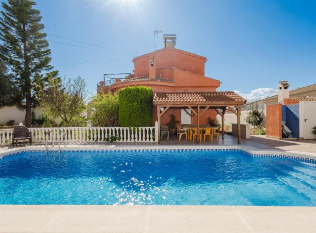 Herverkoop - Villa - Torrevieja - La Siesta