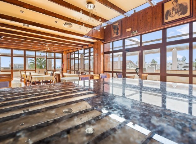 Revente - Commercial - Los Dolses