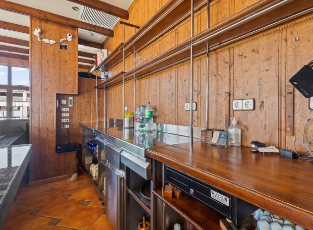 Revente - Commercial - Los Dolses