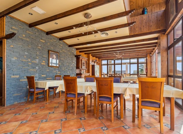 Revente - Commercial - Los Dolses