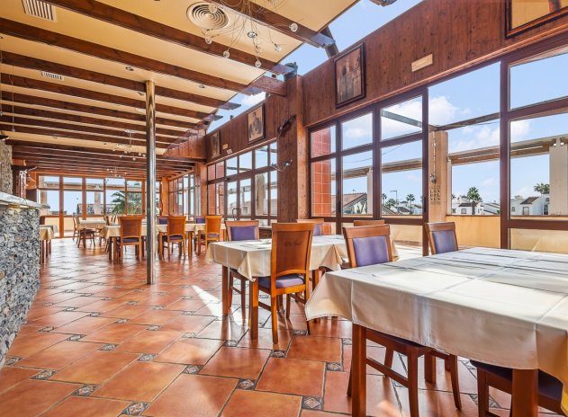 Revente - Commercial - Los Dolses