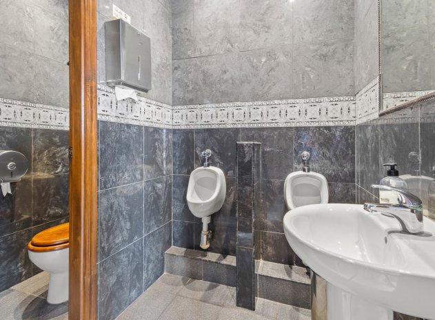 Revente - Commercial - Los Dolses