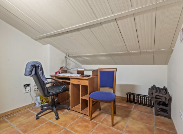 Revente - Commercial - Los Dolses