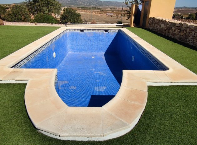 Herverkoop - Villa - Pinoso