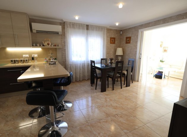 Wiederverkauf - Villa - Torrevieja - Los Balcones